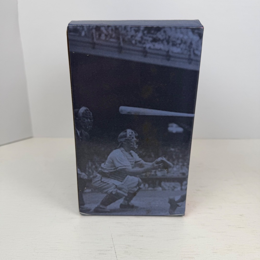 St Louis Cardinals Stan Musial The Man Replica Statue Edward Jones SGA Figurine - Picture 3 of 12